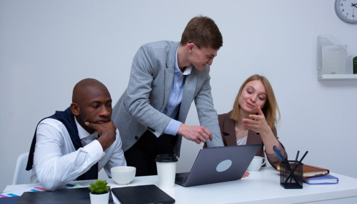 The Importance of Hiring a Professional Facebook Marketing Company